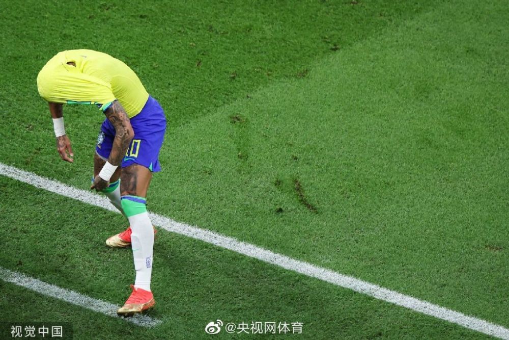内马尔遭遇十五连败，塞尔维亚队教练面临压力！的简单介绍