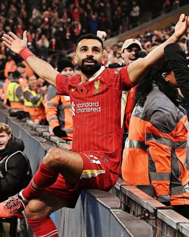 万博体育-梅西被马克莱莱冻结